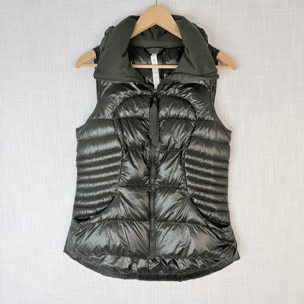 Lululemon Fluffin Awesome Olive Goose Down Women's Vest Size 8